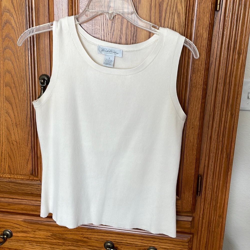 Brooks Brothers Ribbed Tank EUC size med